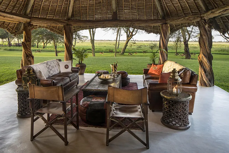 sirikoi-sirikoi-house-verandah_