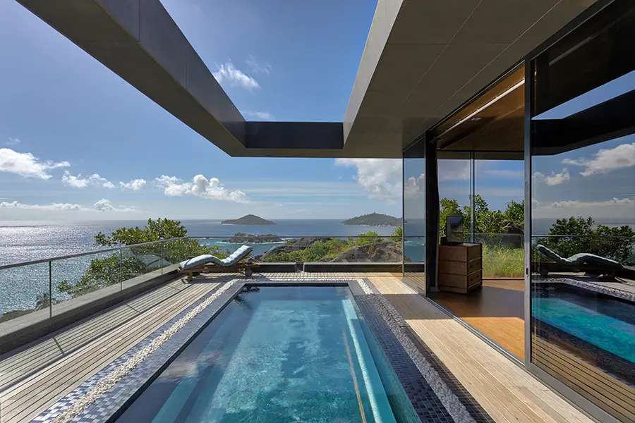 six-senses-three-bedroom_residence_master_pool_view