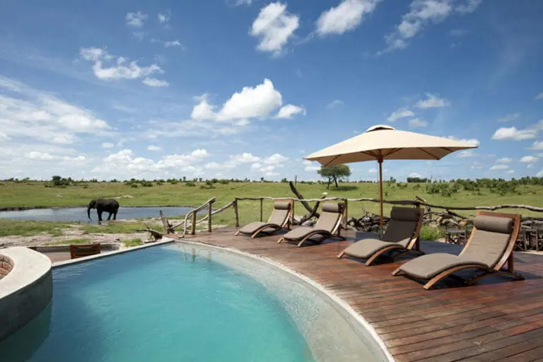 Una piscina acogedora.