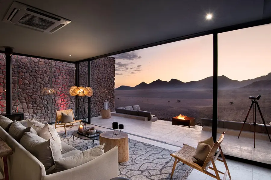 sossusvlei-desert-lodge-indoor-lounge-star-dune-suite-andbeyond-sossusvlei1