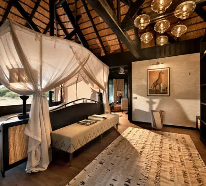 Phinda Vlei Lodge ofrece seis lujosas suites dobles con aire acondicionado.