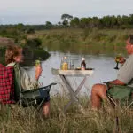 Especializados en pequeños campamentos íntimos, siempre hay una mesa para dos en una propiedad Serian.