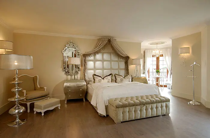 standard-deluxe-room