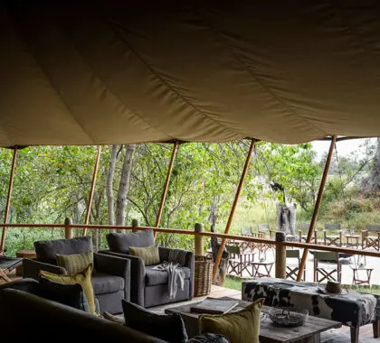 The shaded lounge is great for relaxing on a hot day, while the firepit awaits dusk when cosy drinks and warm flames are the ticket. 