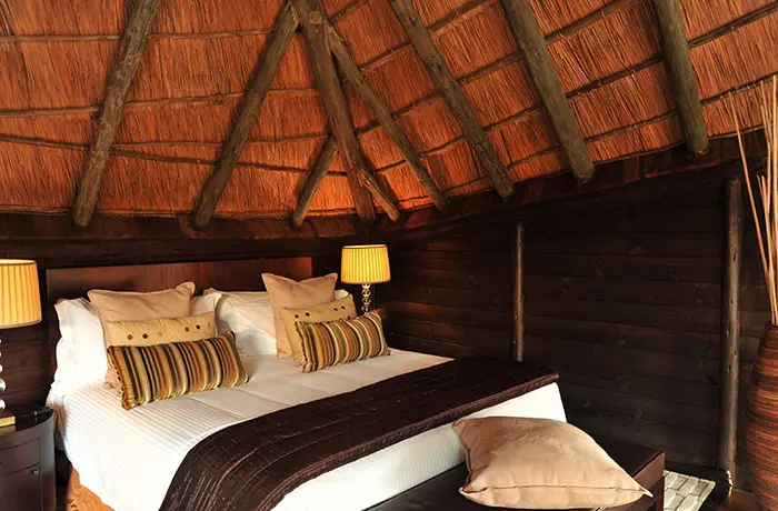 Serena-Mivumo-Std-dormitorio