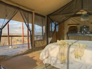 Beds are available in king or twin configurations with a triple bed combination possible in all tents.