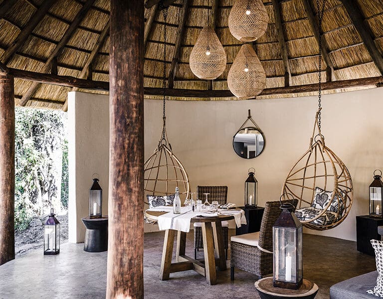 Almuerzo en el albergue.