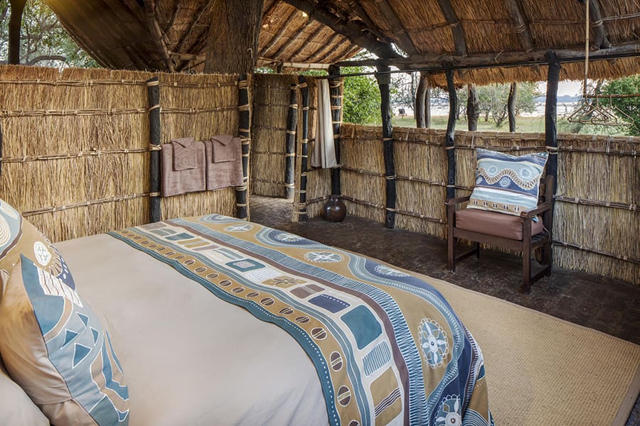 tafika-camp-zambia-south-luangwa-family-chalet-room