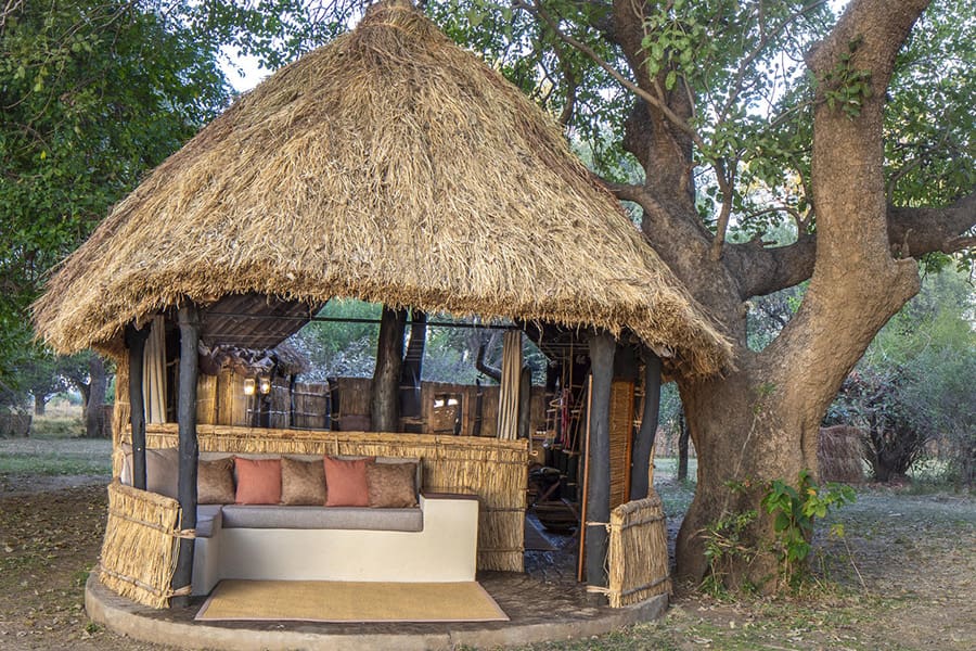 tafika-camp-zambia-south-luangwa-twin-double-chalet-1