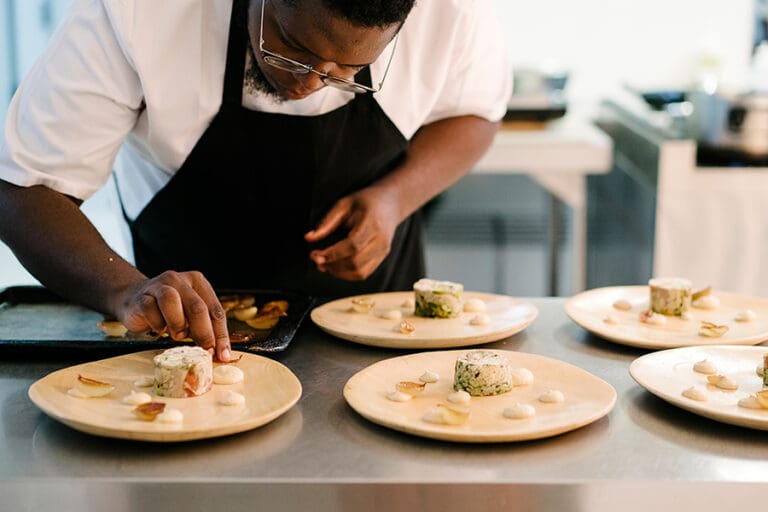 tanda-tula-chris-cena-deliciosa-maike-mcneil