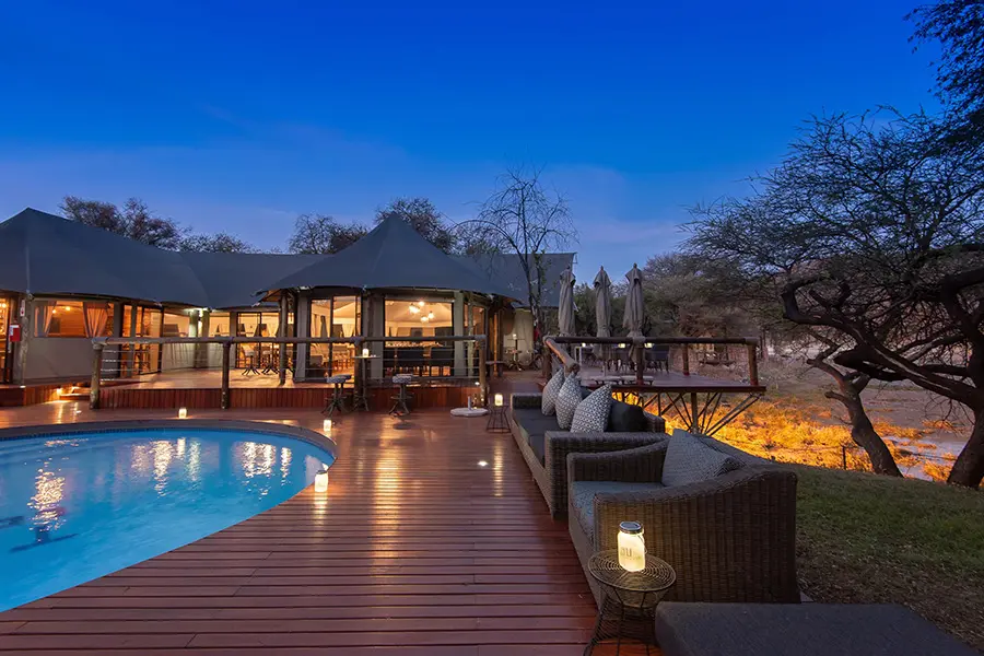 tau-game-lodge-madikwe-lodge-by-night-2