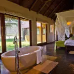 All rooms are equipped with a spacious en suite bathroom.
