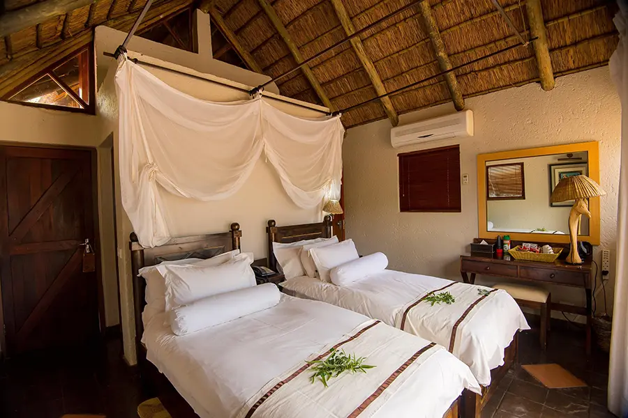 tau-game-lodge-madikwe-family_unit_twin1