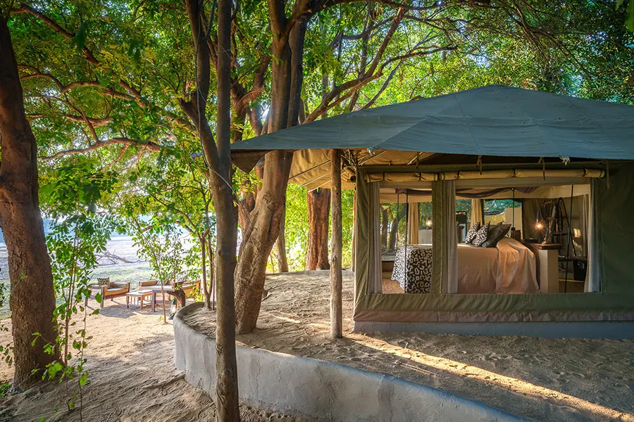 tena-tena-south-luangwa-zambia-tent-ext-5