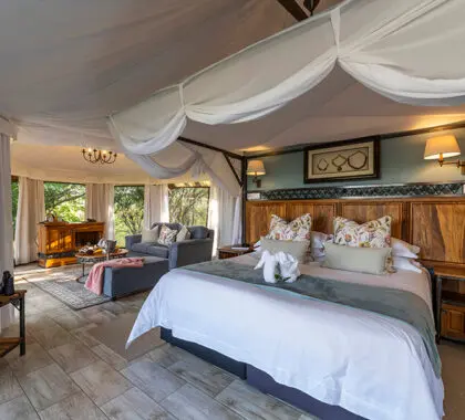 the-elephant-camp-vic-falls-zim-ele-camp-bedroom-lounge