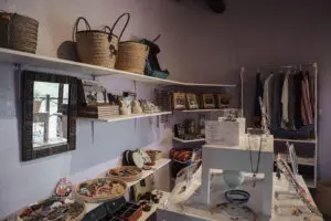 the-emakoko_8-gift-shop