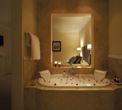 Free your mind with a relaxed foam baths in your spacious en suite bathroom.