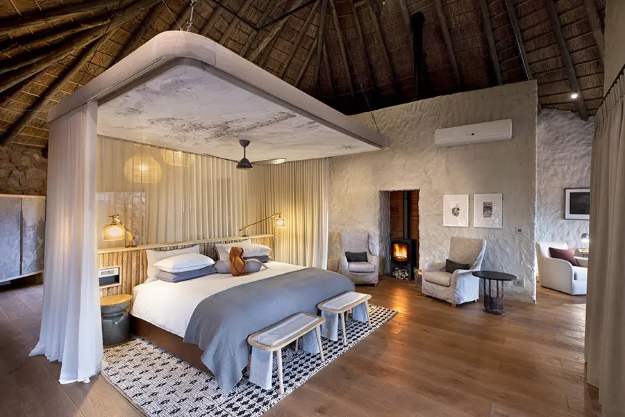 the-motse-tswalu-kalahari-sa-bedroom