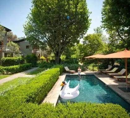 Piscina del Hotel Peech.