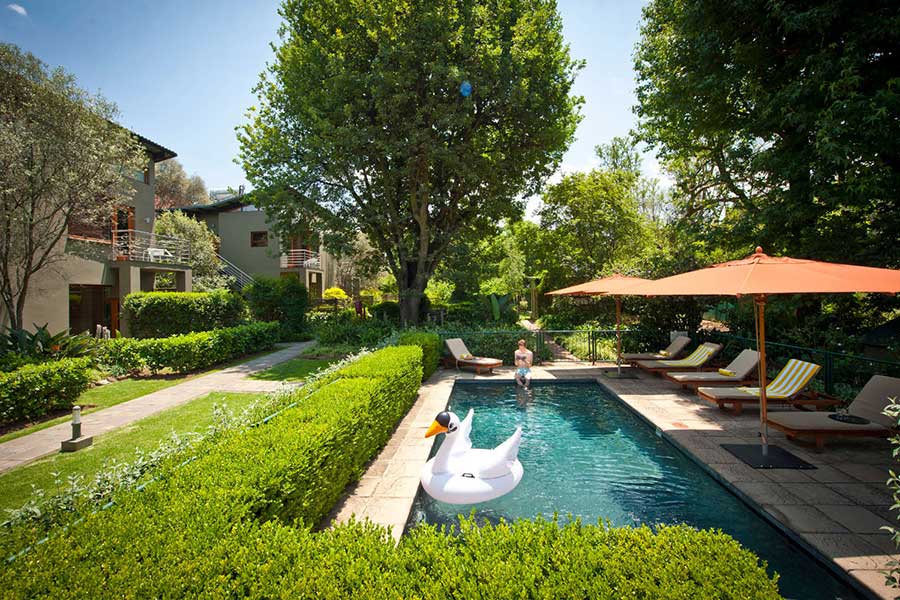Piscina del Hotel Peech.