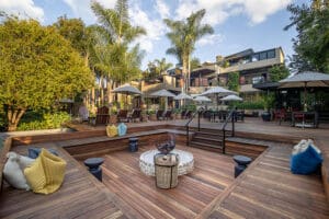 The fire pit is the perfect spot for a sundowner before dinner. 