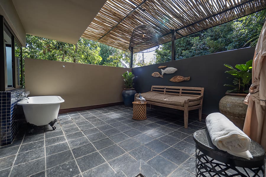 the-residence-hotel-johannesburg-luxury-suite-2