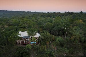 Vista aérea del campamento de elefantes.