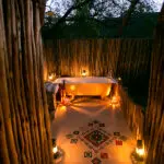 An outdoor bath to enjoy the evening breeze.