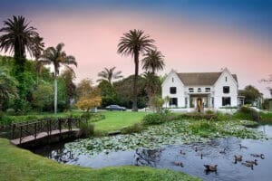Vista exterior del Manor House Boutique Hotel. 