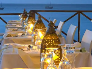 Candlelight replaces sunlight as the sun goes down, creating a wonderfully romantic ambience.
