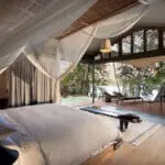 Lujosas suites con terraza privada.