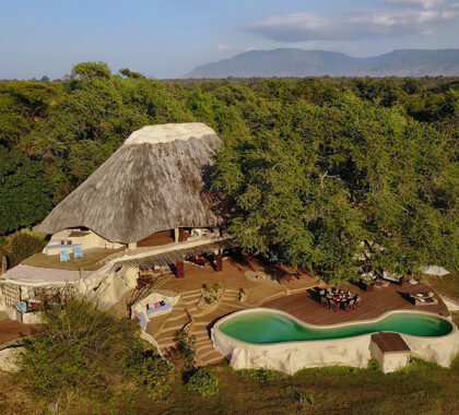 Luxurious exclusive-use safari house.