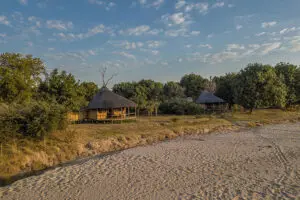 Set on a bend of the seasonal Luwi River.