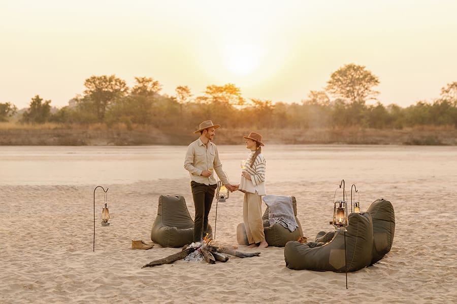 A couple spend a night under the stars at the Time + Tide Sleepout | Go2Africa