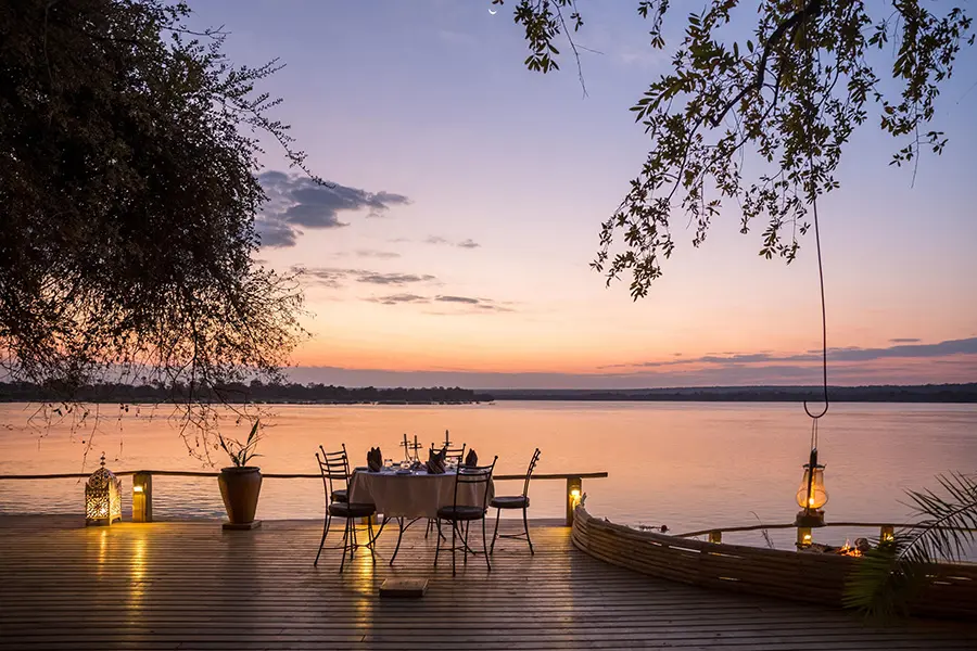 tongabezi_sunset-dinner