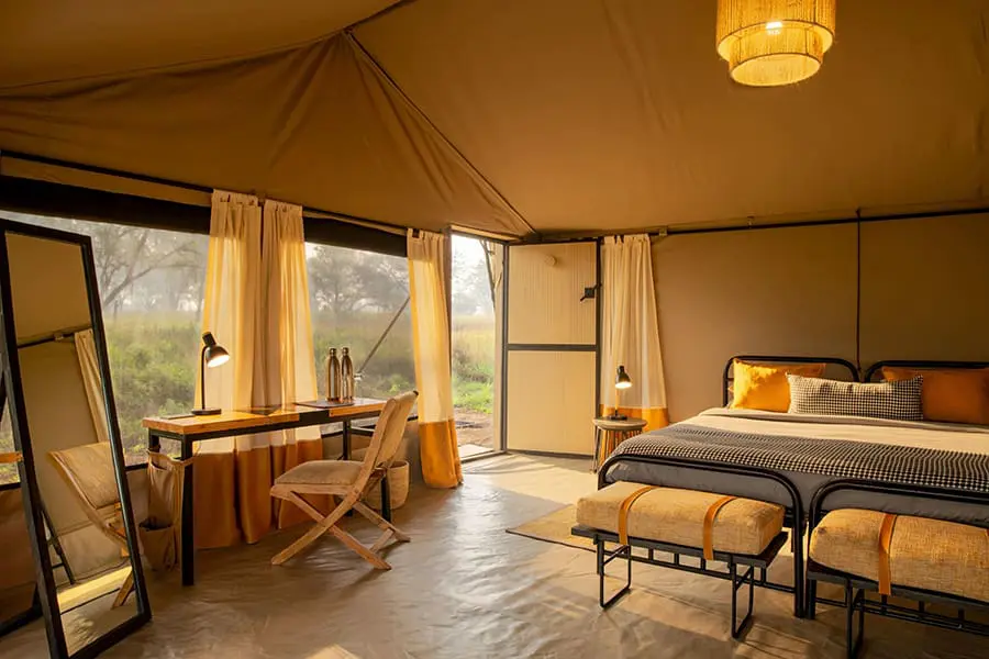 ubuntu-migration-camp-guest-tent-with-morning-sun-shining-in