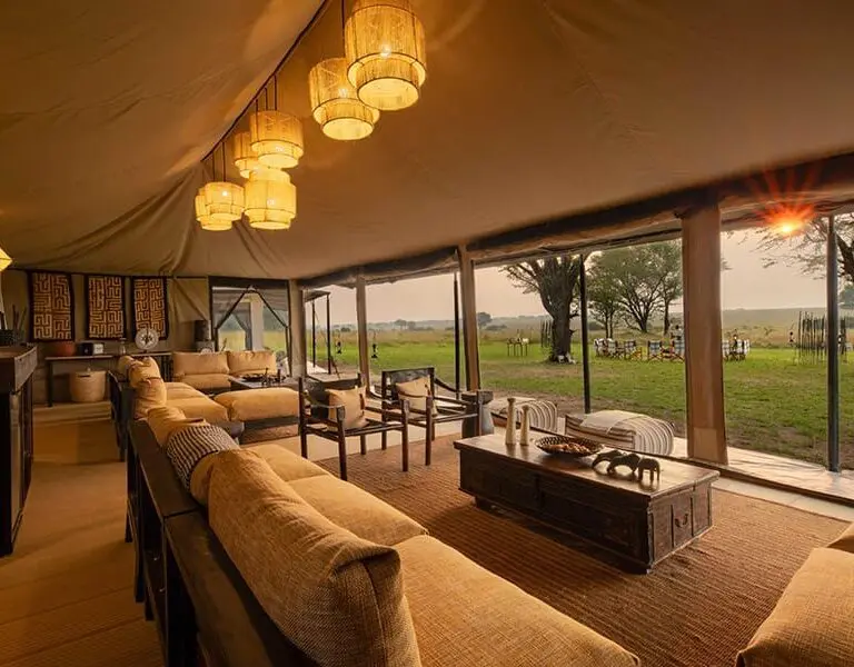 Relax in the lounge | Ubuntu Migration Camp