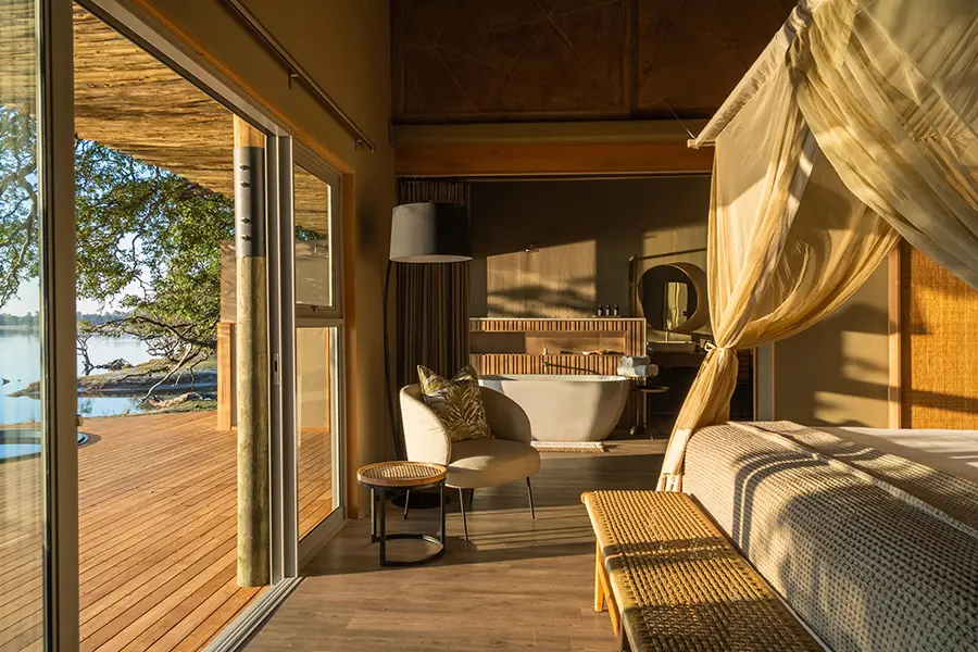 victoria-falls-river-lodge-hippo-creek-villa-exlusive-use-interior_with_bath_and_plunge_pool_1