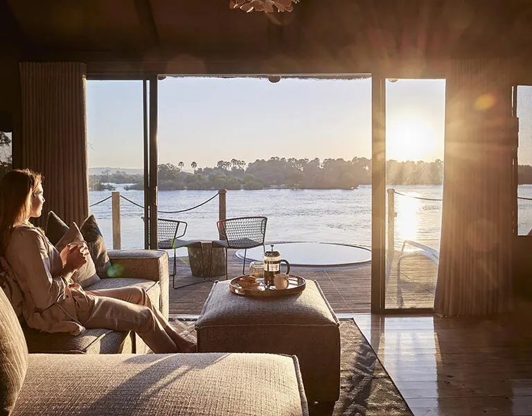 victoria-falls-river-lodge-_-_luxury_tented_suite_2