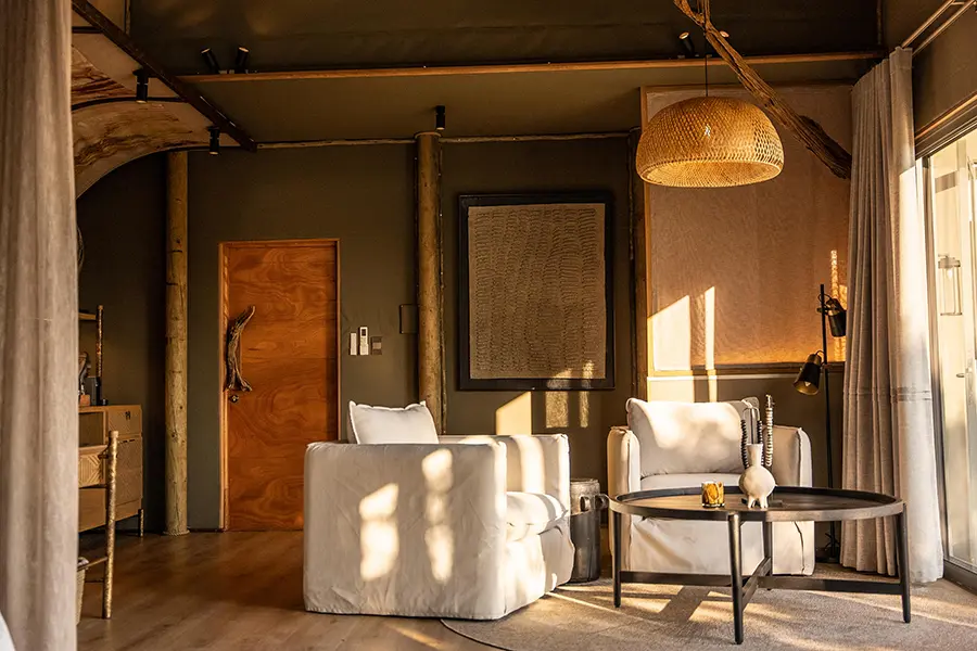 victoria-falls-river-lodge-_superior-family-tent-interior