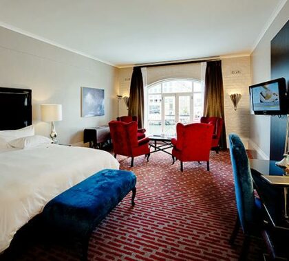 The Victoria & Alfred prides itself on providing the very best amenities and facilitates all its guests.