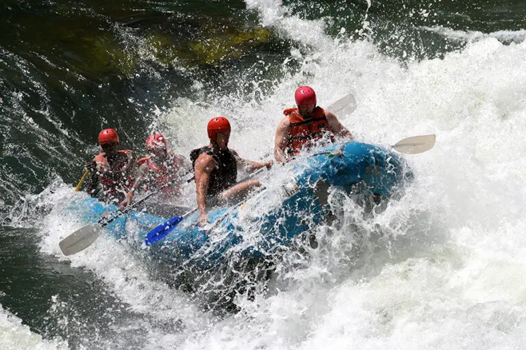 Thrilling adventures through the Zambezi river.