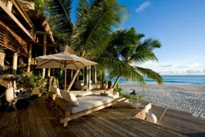 villa-north-island-beach-deck