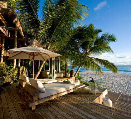 villa-north-island-beach-deck