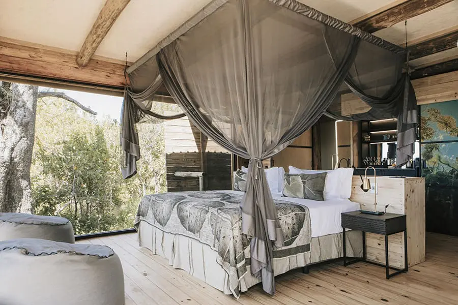 vumbura-plains-botswana-wilderness-safaris-rooms_family_vumbura_tcunniffe_001