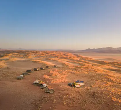 Vista aérea del campamento de dunas Wolwedans. 