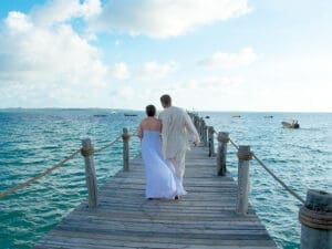 La exclusividad y la belleza intacta de Pemba la convierten en el lugar perfecto para celebrar con su ser querido.