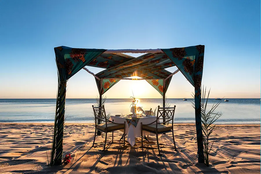 anantara_bazaruto_island_resort_dining_by_design_2_1