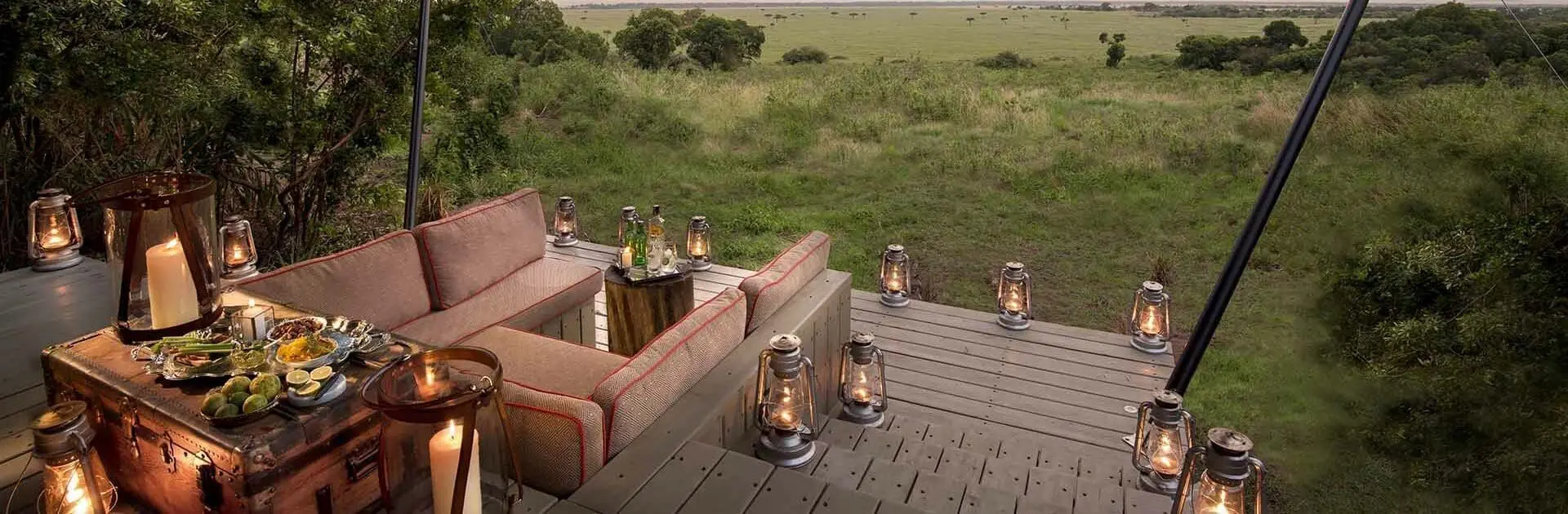 banner-bateleur-camp-deck3