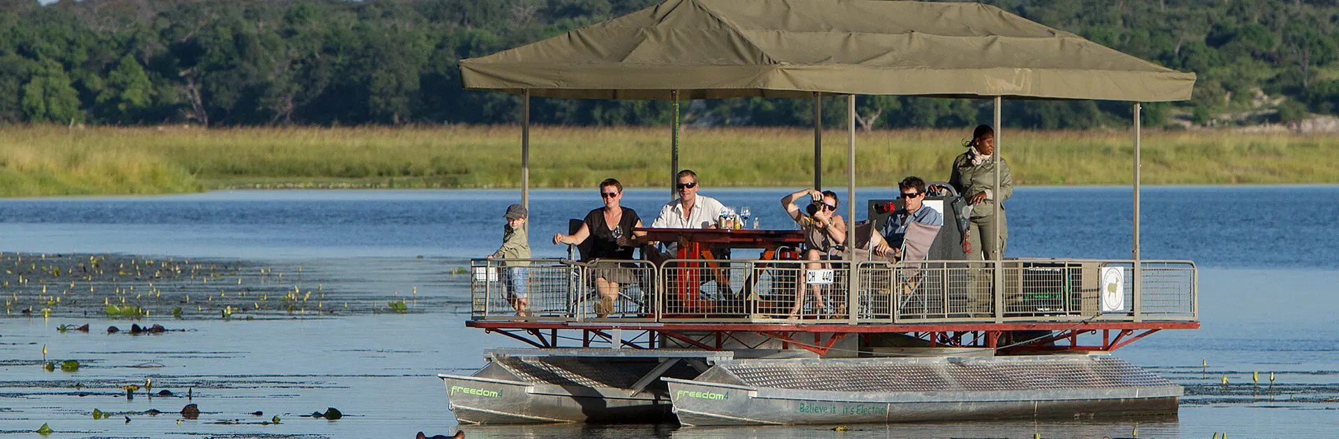 banner-chobe-juego-lodge-familia-safari-12364